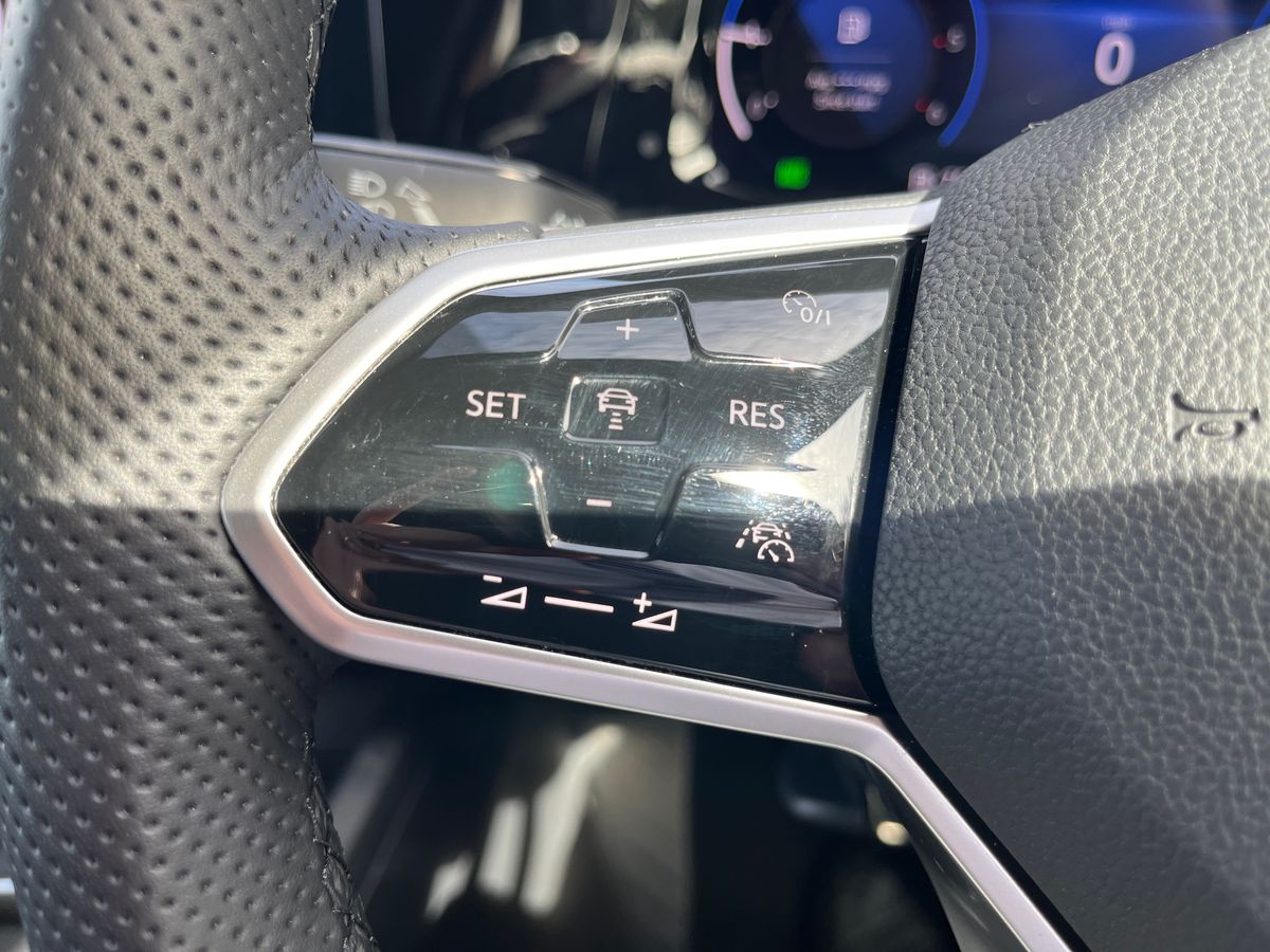 Used Volkswagen Golf 2021 for sale - 75930601: Photo 26