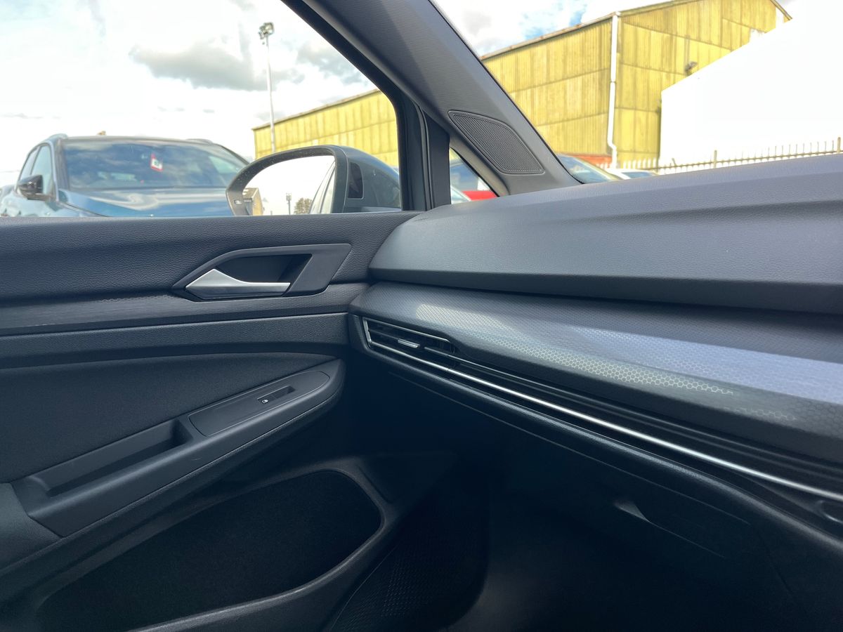 Used Volkswagen Golf 2021 for sale - 75930601: Photo 27