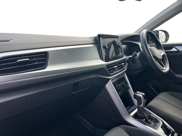 Used Volkswagen T-Roc 2023 for sale - 75713364: Photo 8