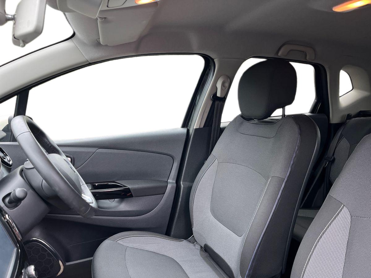 Used Renault Captur 2017 for sale - 76624860: Photo 9