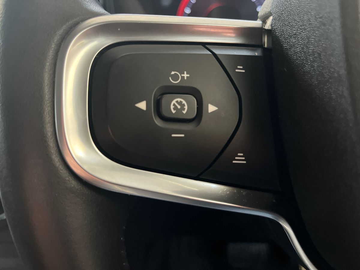 Used Volvo XC40 2020 for sale - 75924587: Photo 22