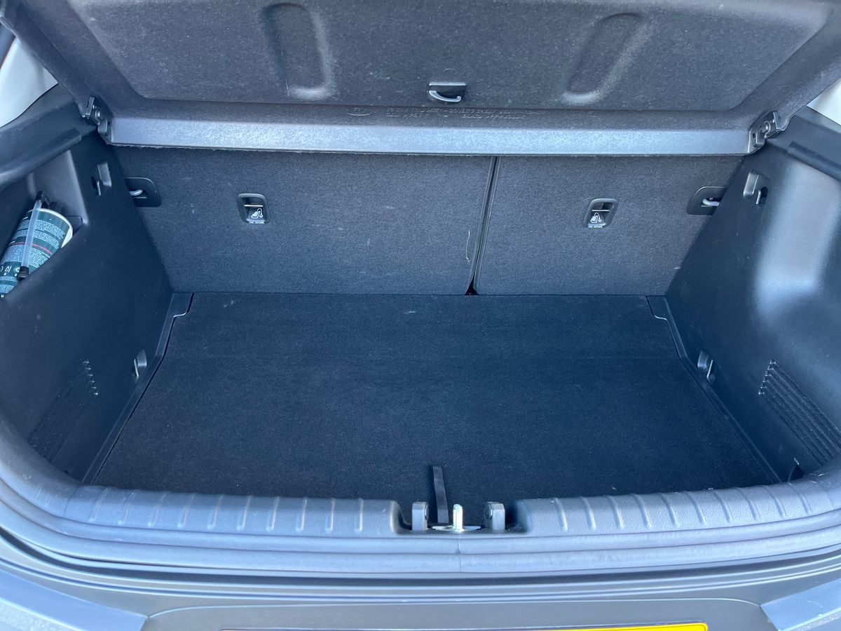 Used Kia Stonic 2021 for sale - 75778574: Photo 11