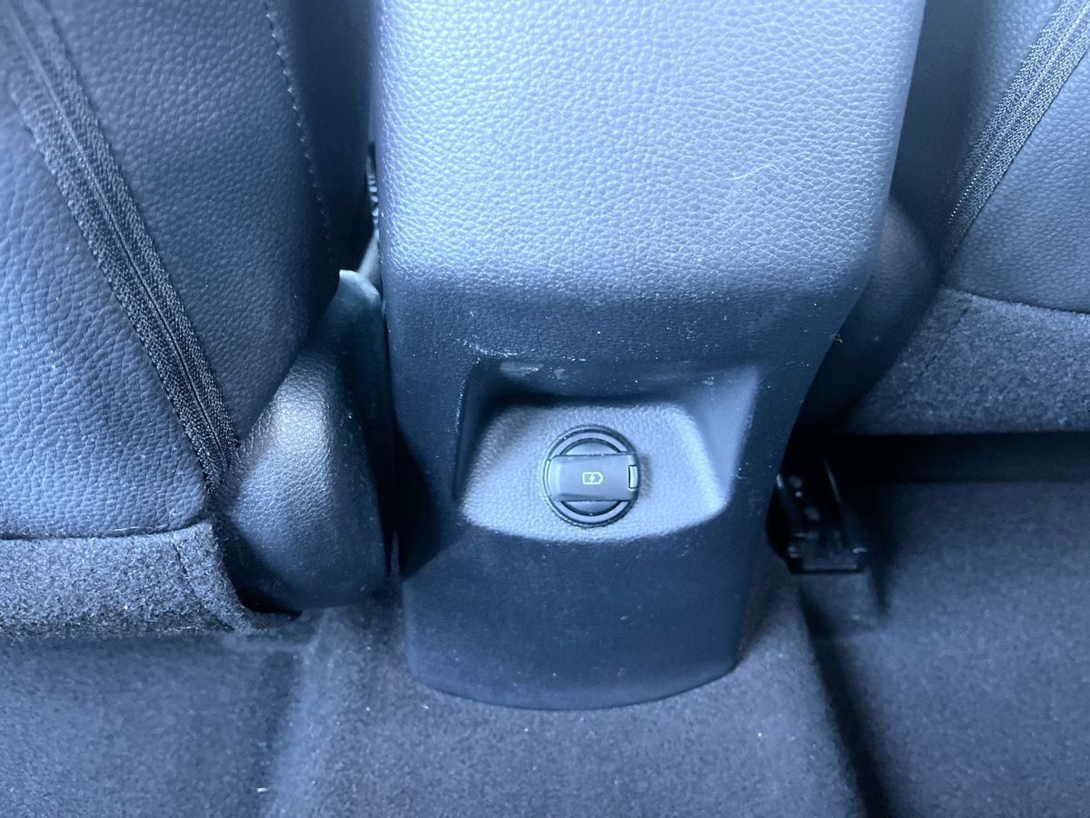 Used Kia Stonic 2021 for sale - 75778574: Photo 19