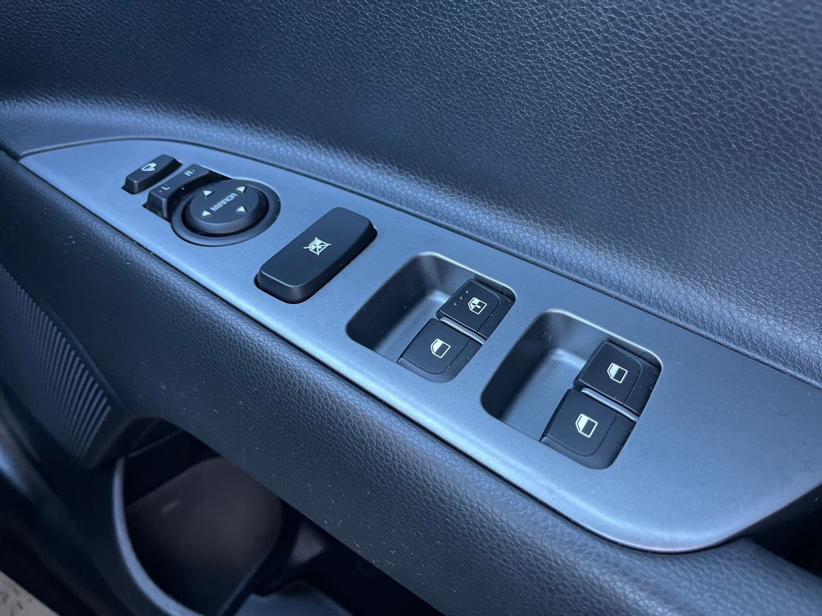 Used Kia Stonic 2021 for sale - 75778574: Photo 20