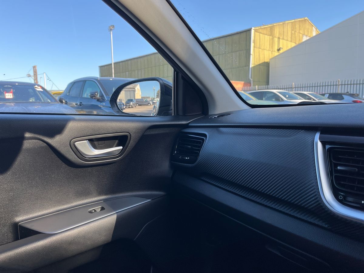 Used Kia Stonic 2021 for sale - 75778574: Photo 27