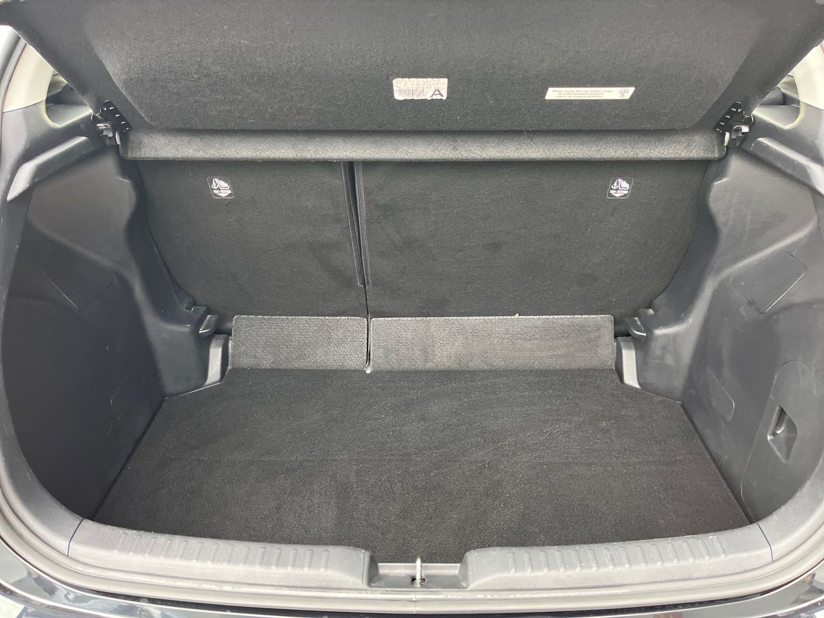 Used Toyota Yaris 2022 for sale - 76163954: Photo 11