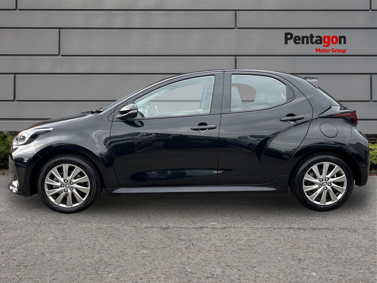 Used Toyota Yaris 2022 for sale - 76163954: Photo 14
