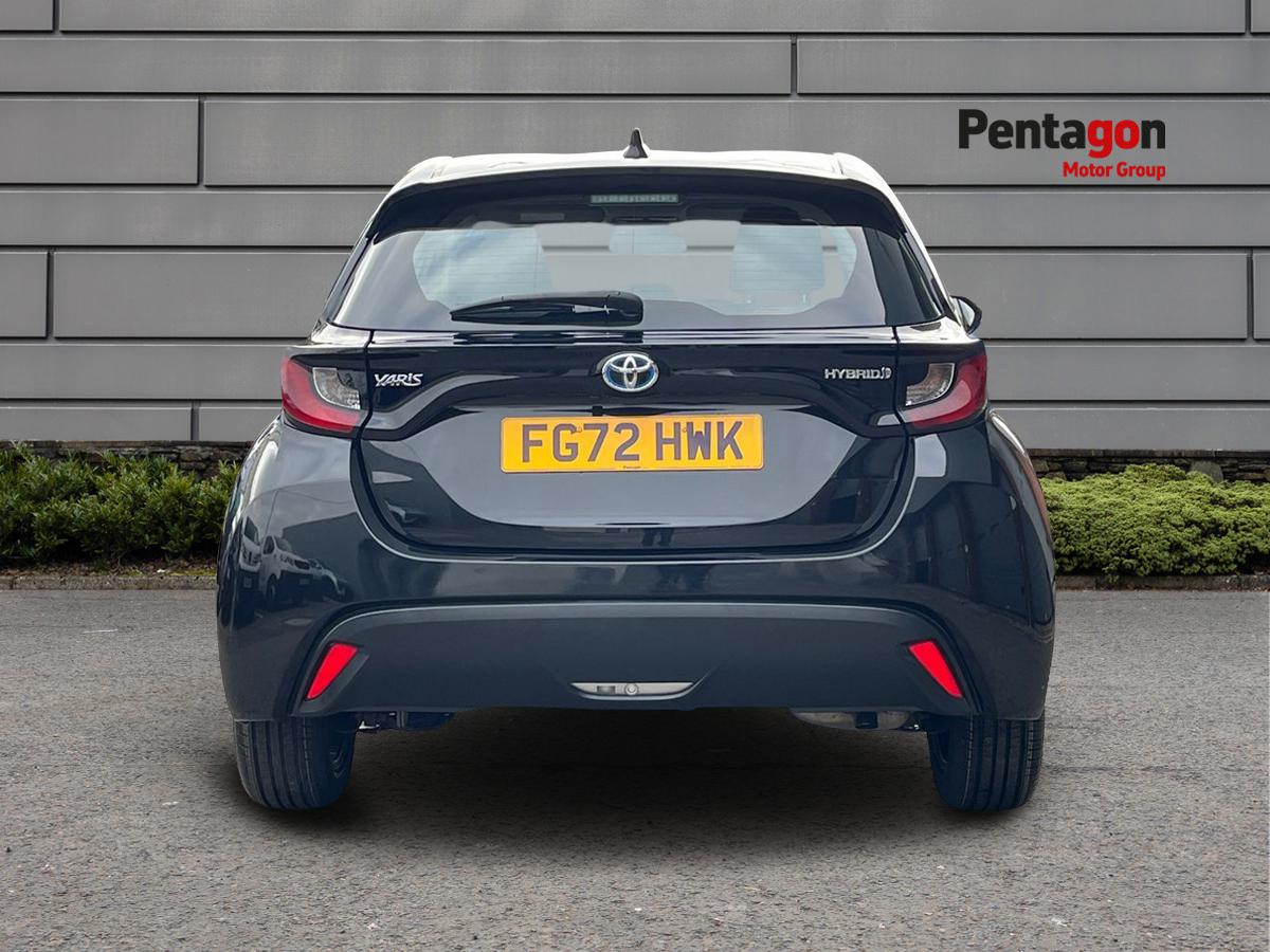 Used Toyota Yaris 2022 for sale - 76163954: Photo 16