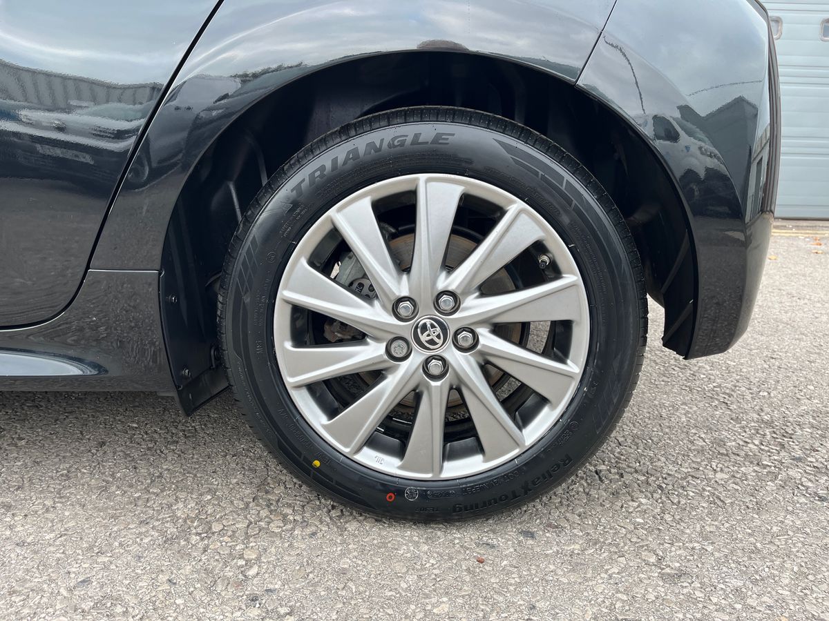 Used Toyota Yaris 2022 for sale - 76163954: Photo 17