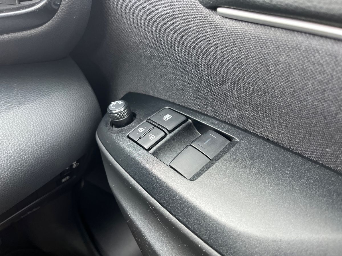 Used Toyota Yaris 2022 for sale - 76163954: Photo 18