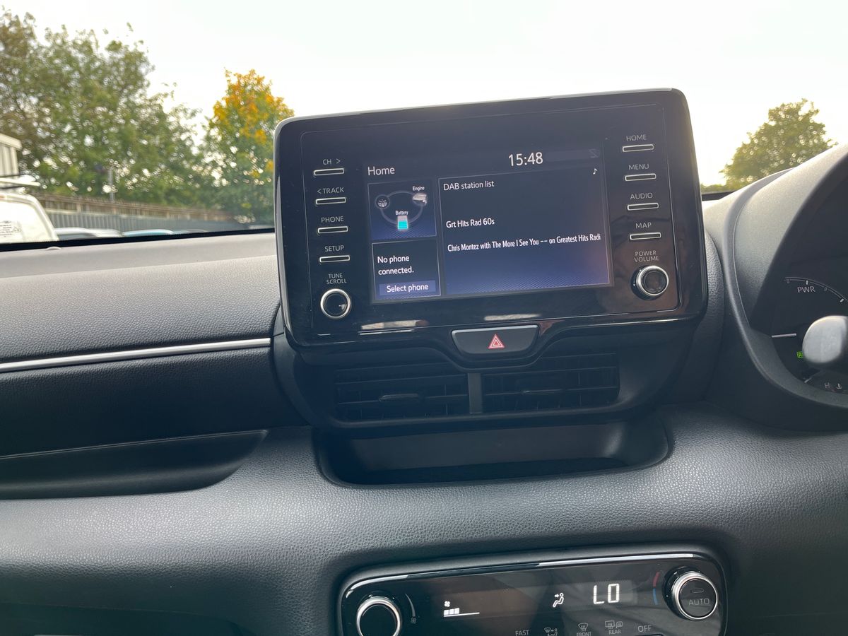 Used Toyota Yaris 2022 for sale - 76163954: Photo 22