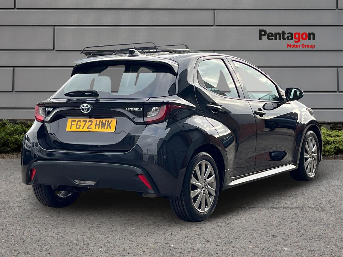 Used Toyota Yaris 2022 for sale - 76163954: Photo 4