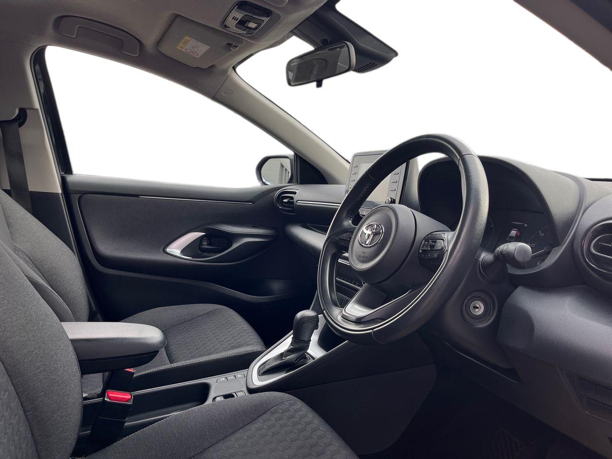 Used Toyota Yaris 2022 for sale - 76163954: Photo 5