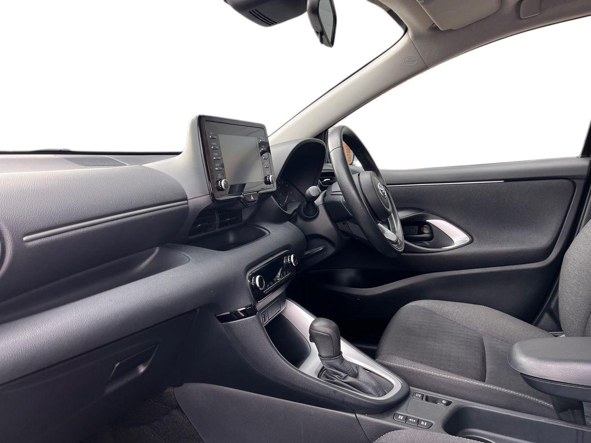 Used Toyota Yaris 2022 for sale - 76163954: Photo 8