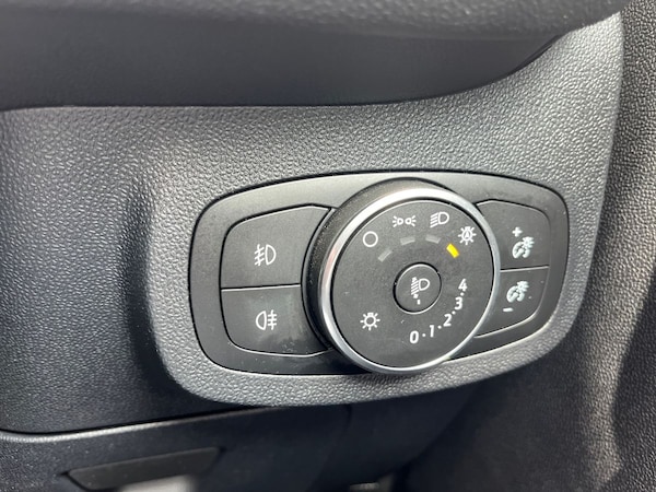 Used Ford Fiesta 2020 for sale - 75329122: Photo 20