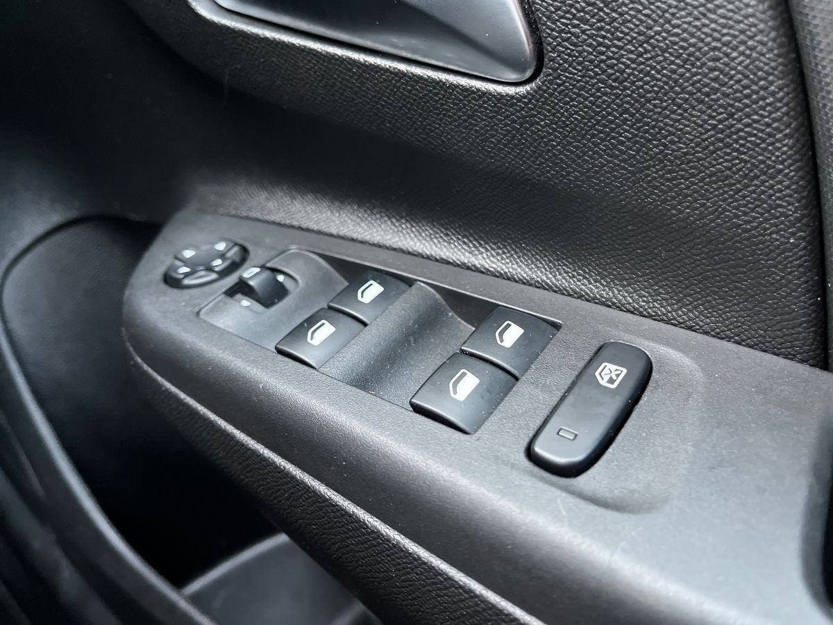 Used Vauxhall Corsa 2021 for sale - 76836872: Photo 19