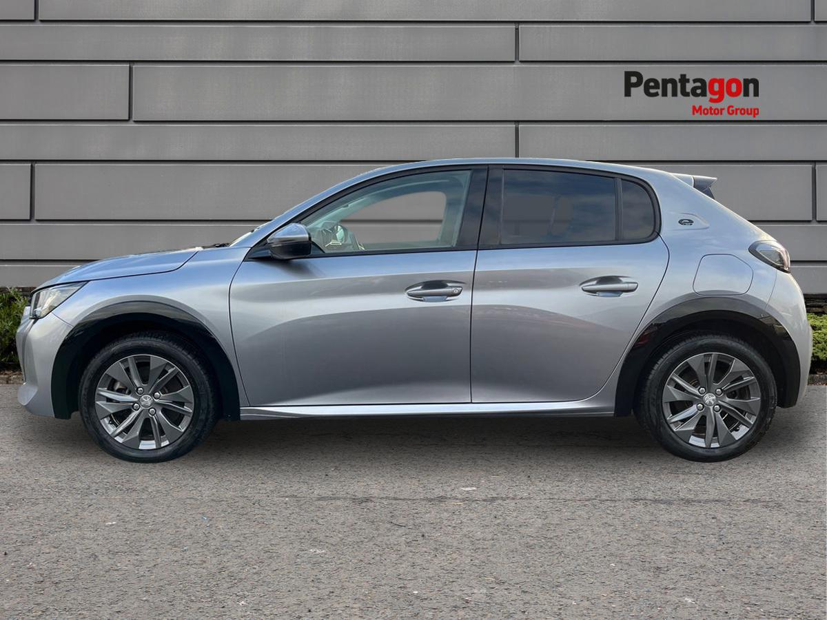 Used Peugeot 208 2022 for sale - 76875919: Photo 14