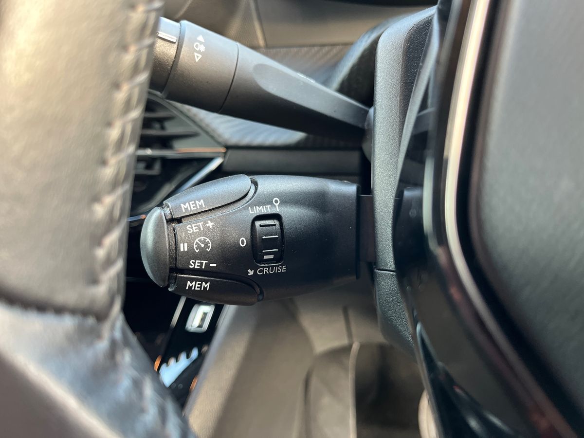 Used Peugeot 208 2022 for sale - 76875919: Photo 22