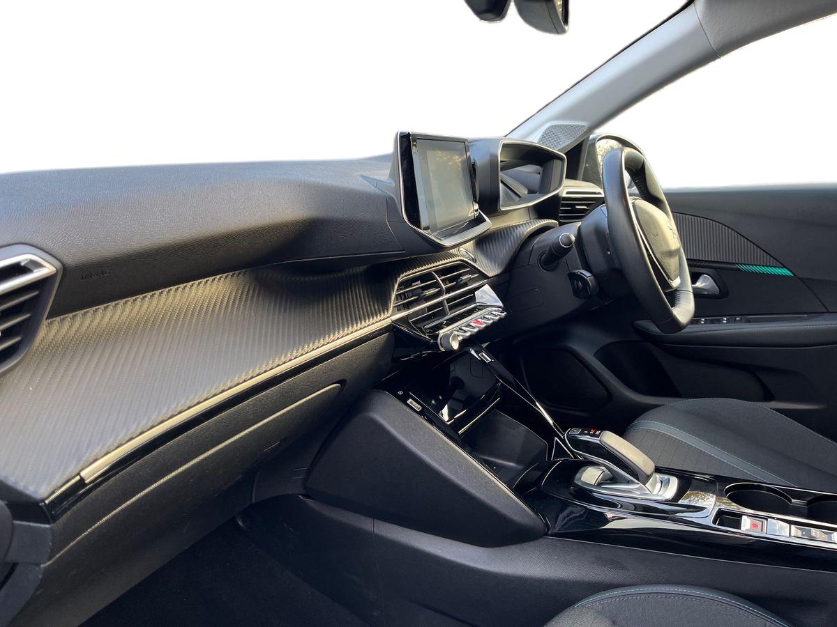 Used Peugeot 208 2022 for sale - 76875919: Photo 8