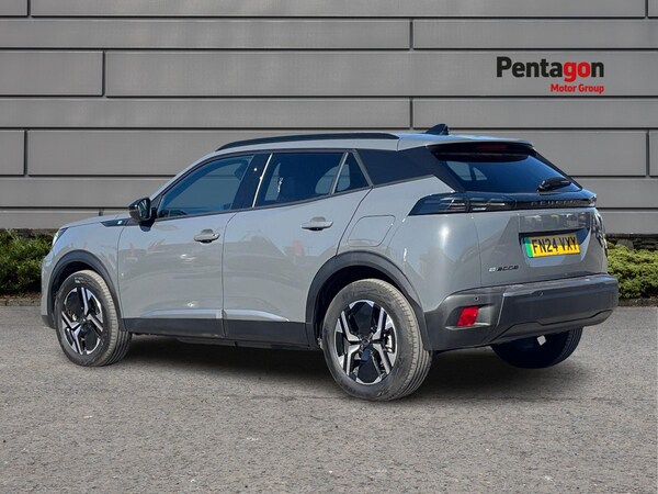Used Peugeot E-2008 2024 for sale - 73948923: Photo 2