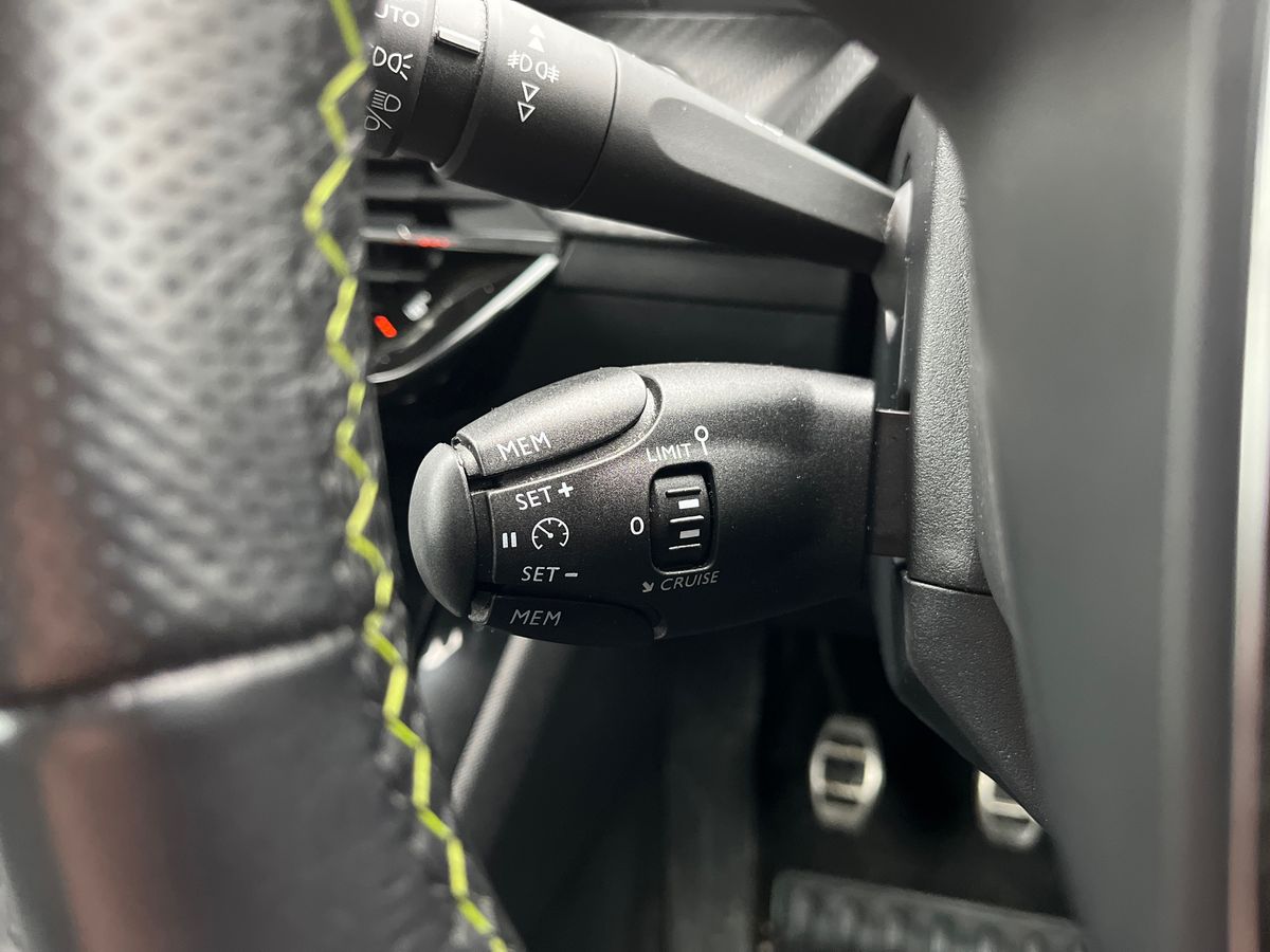 Used Peugeot 2008 2021 for sale - 76978984: Photo 21