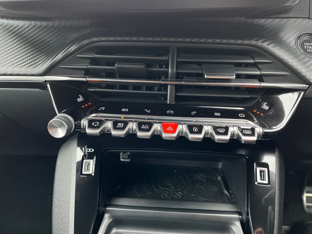 Used Peugeot 2008 2021 for sale - 76978984: Photo 25