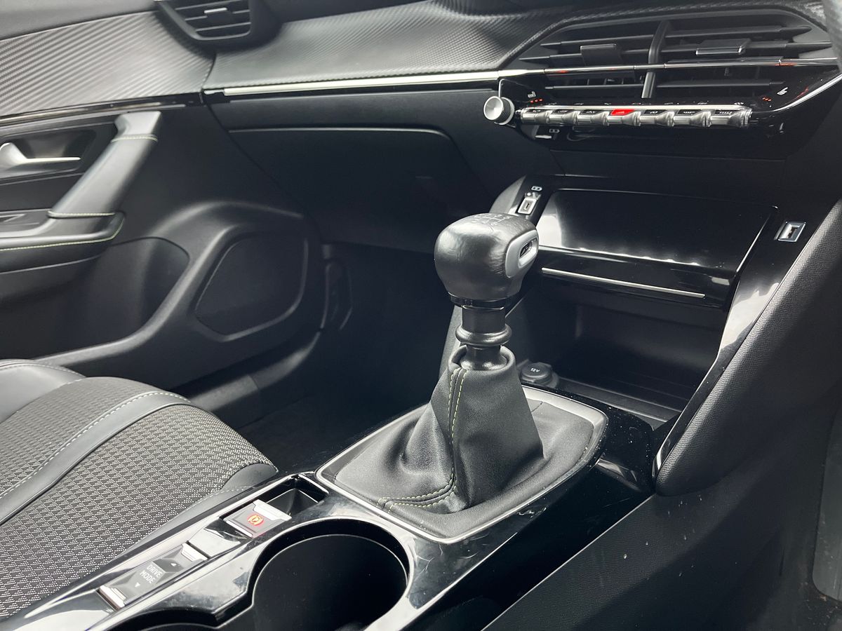 Used Peugeot 2008 2021 for sale - 76978984: Photo 26