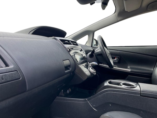 Used Toyota Prius+ 2020 for sale - 76248905: Photo 8
