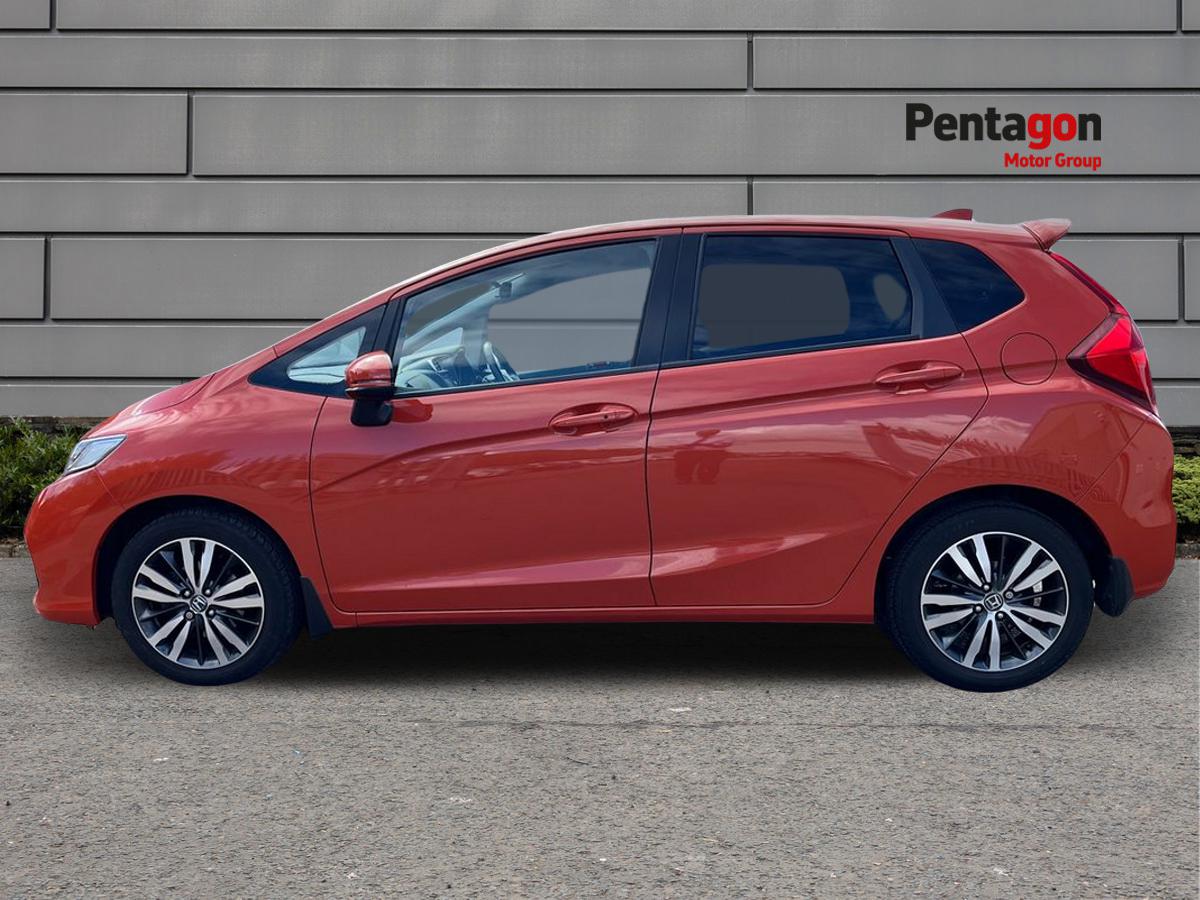 Used Honda Jazz 2018 for sale - 75930591: Photo 14