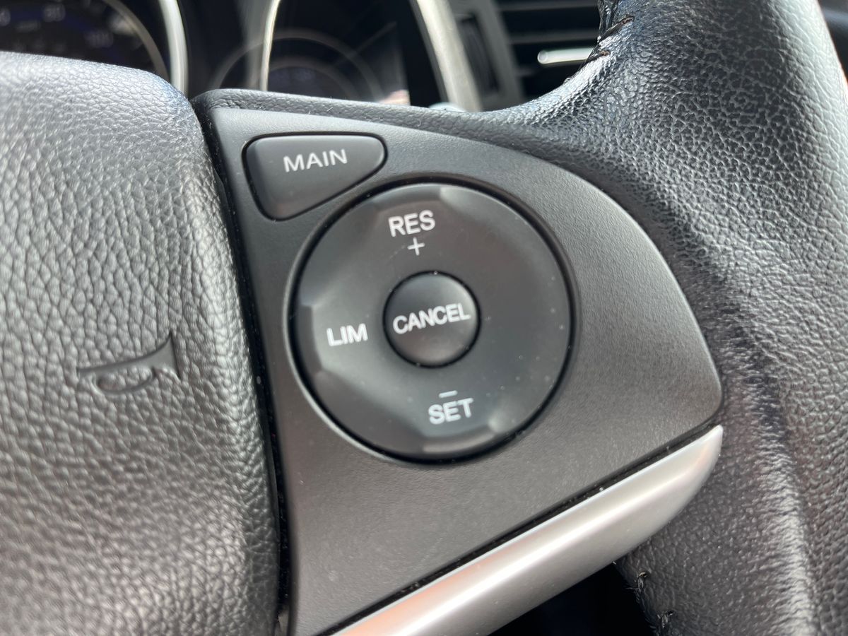 Used Honda Jazz 2018 for sale - 75930591: Photo 26