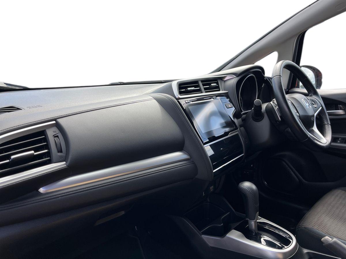 Used Honda Jazz 2018 for sale - 75930591: Photo 8