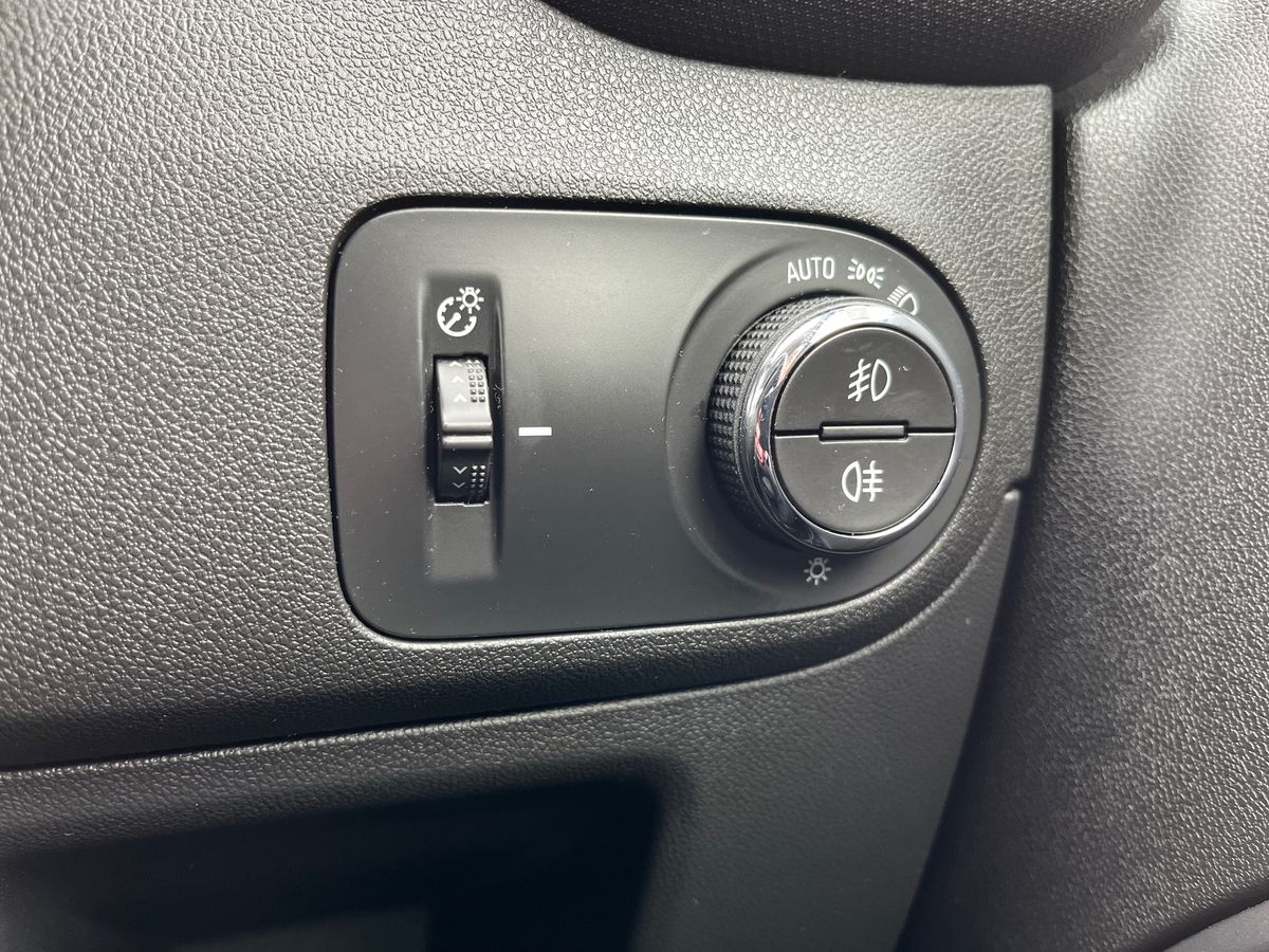 Used Vauxhall Crossland 2021 for sale - 76098585: Photo 23
