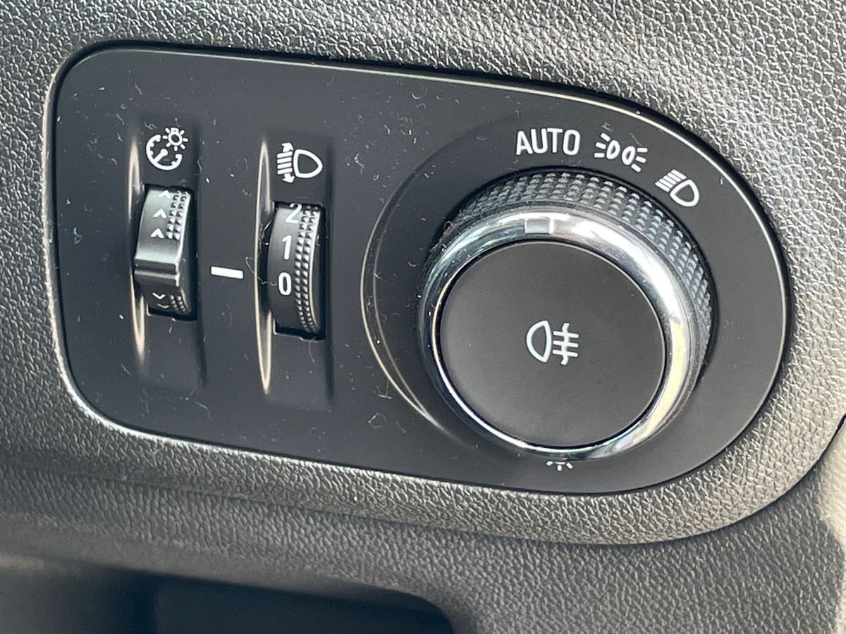 Used Vauxhall Crossland 2023 for sale - 76969570: Photo 19