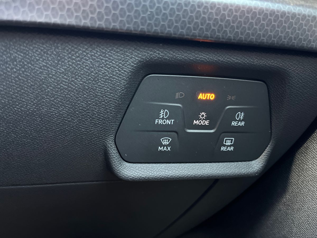 Used SEAT Leon 2021 for sale - 76373523: Photo 24