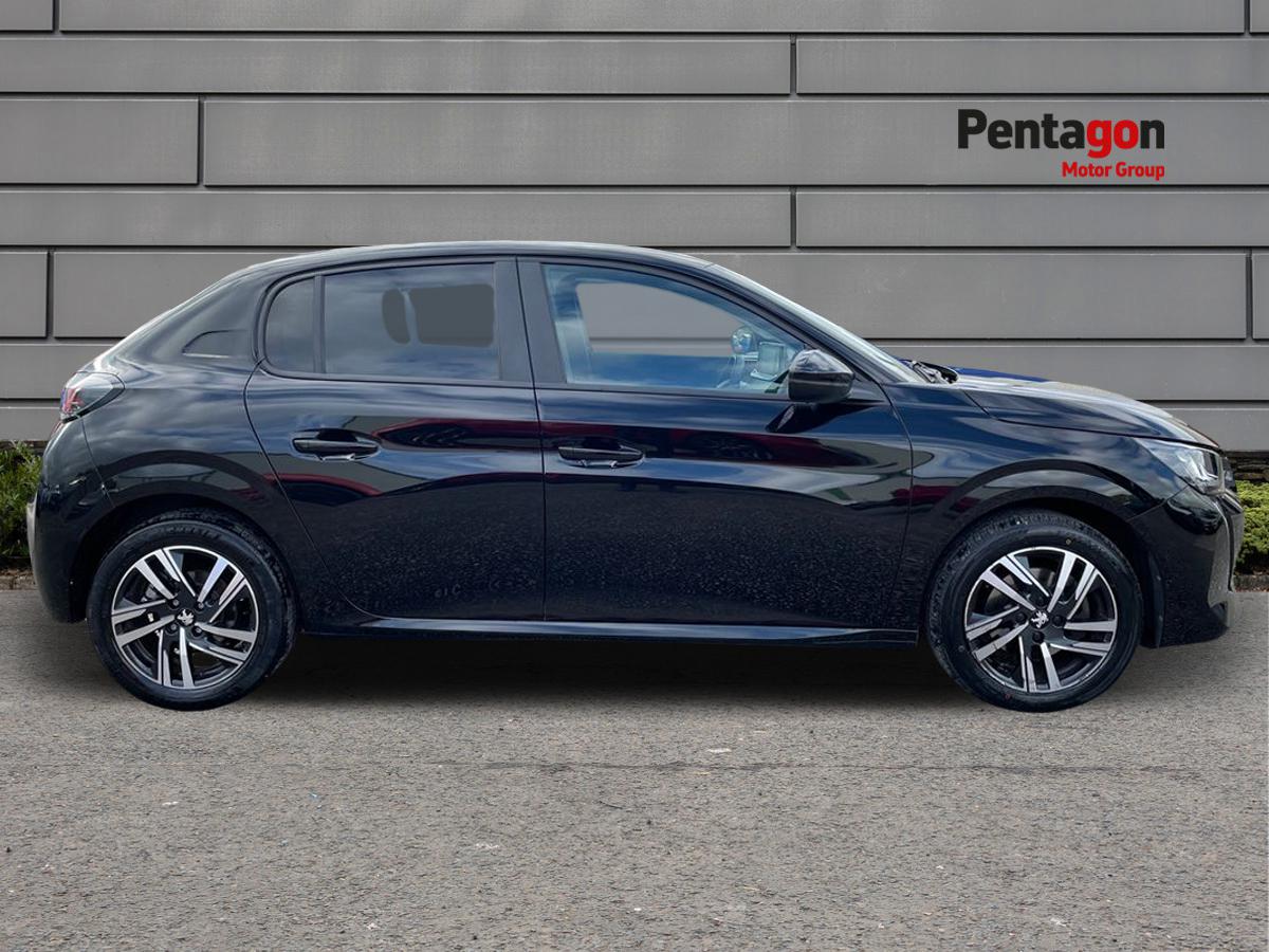 Used Peugeot 208 2023 for sale - 76969565: Photo 13