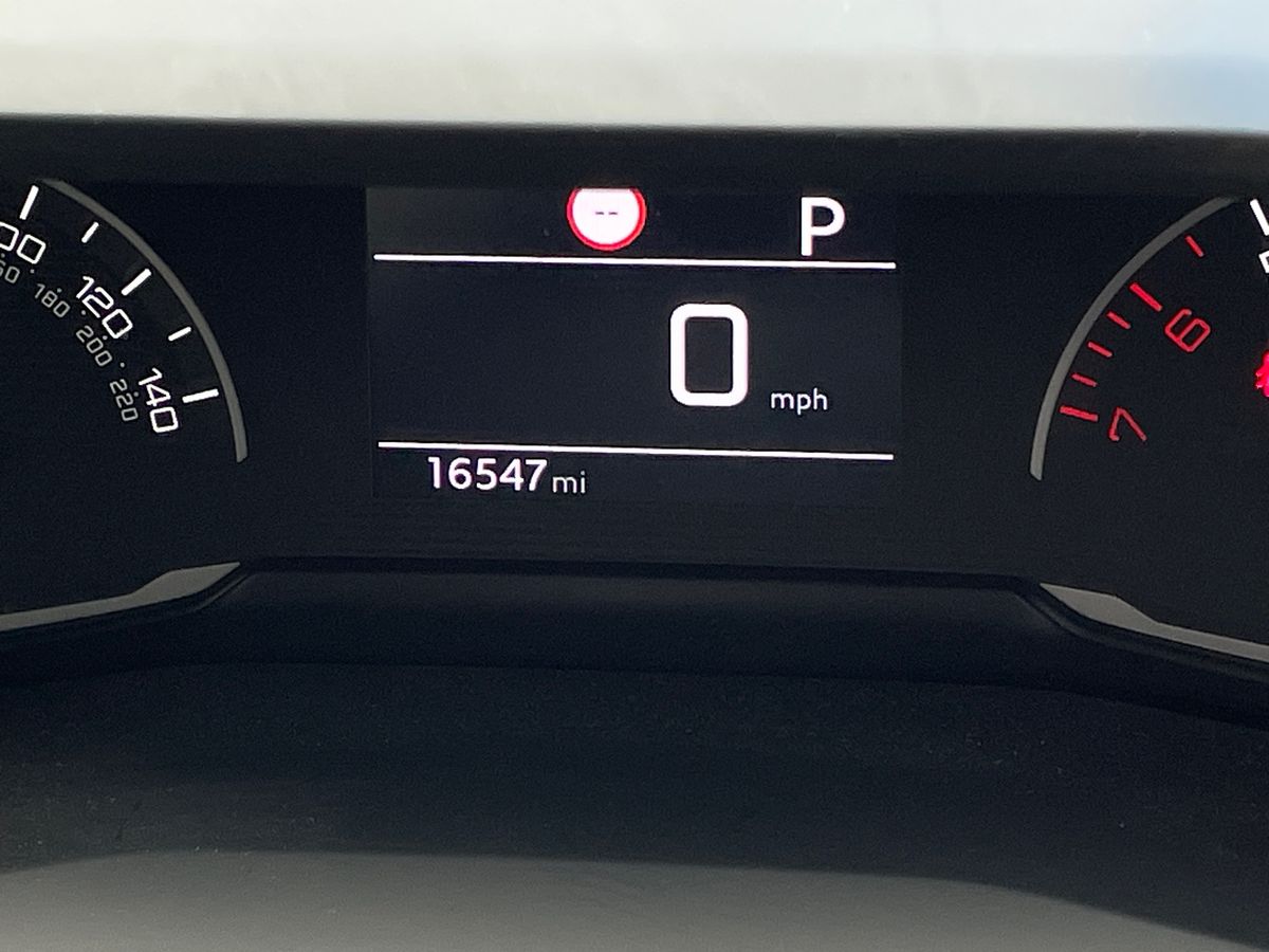 Used Peugeot 208 2023 for sale - 76969565: Photo 21