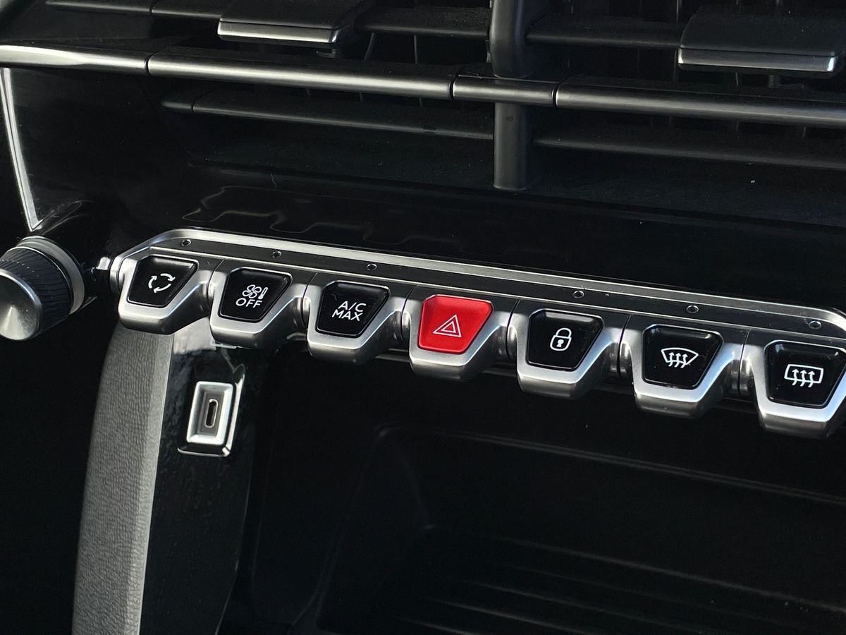 Used Peugeot 208 2023 for sale - 76969565: Photo 26