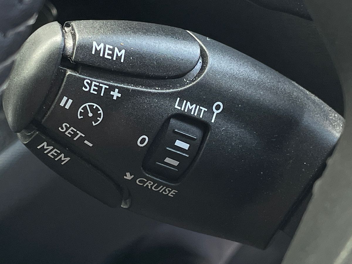 Used Peugeot 208 2023 for sale - 76969565: Photo 27