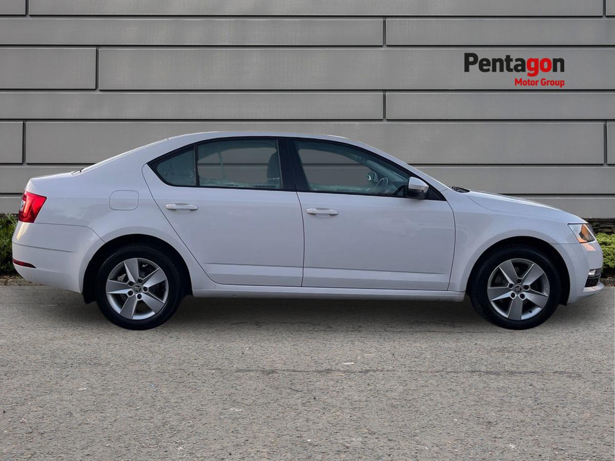 Used Skoda Octavia 2018 for sale - 76564658: Photo 13