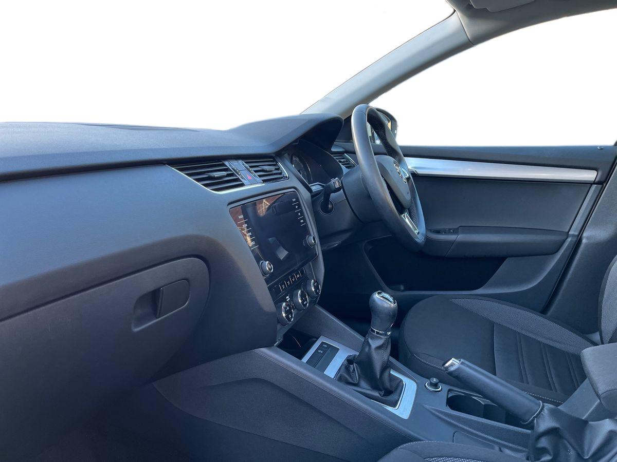 Used Skoda Octavia 2018 for sale - 76564658: Photo 8