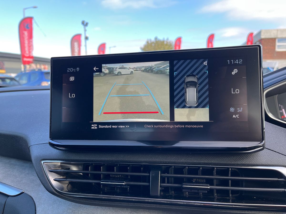 Used Peugeot 3008 2023 for sale - 76119990: Photo 25