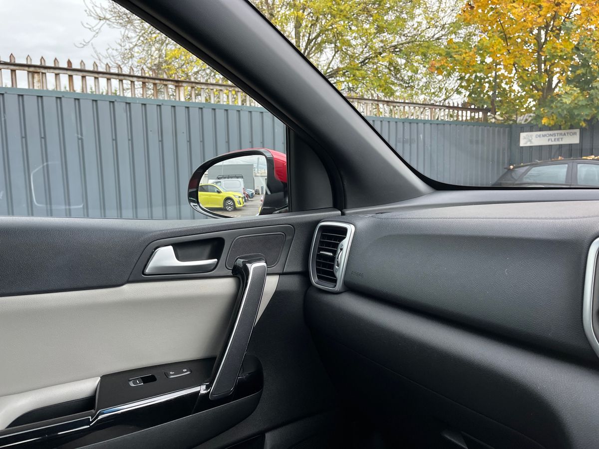 Used Kia Sportage 2017 for sale - 76373549: Photo 27