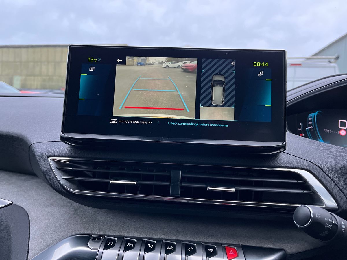 Used Peugeot 3008 2023 for sale - 76979018: Photo 24