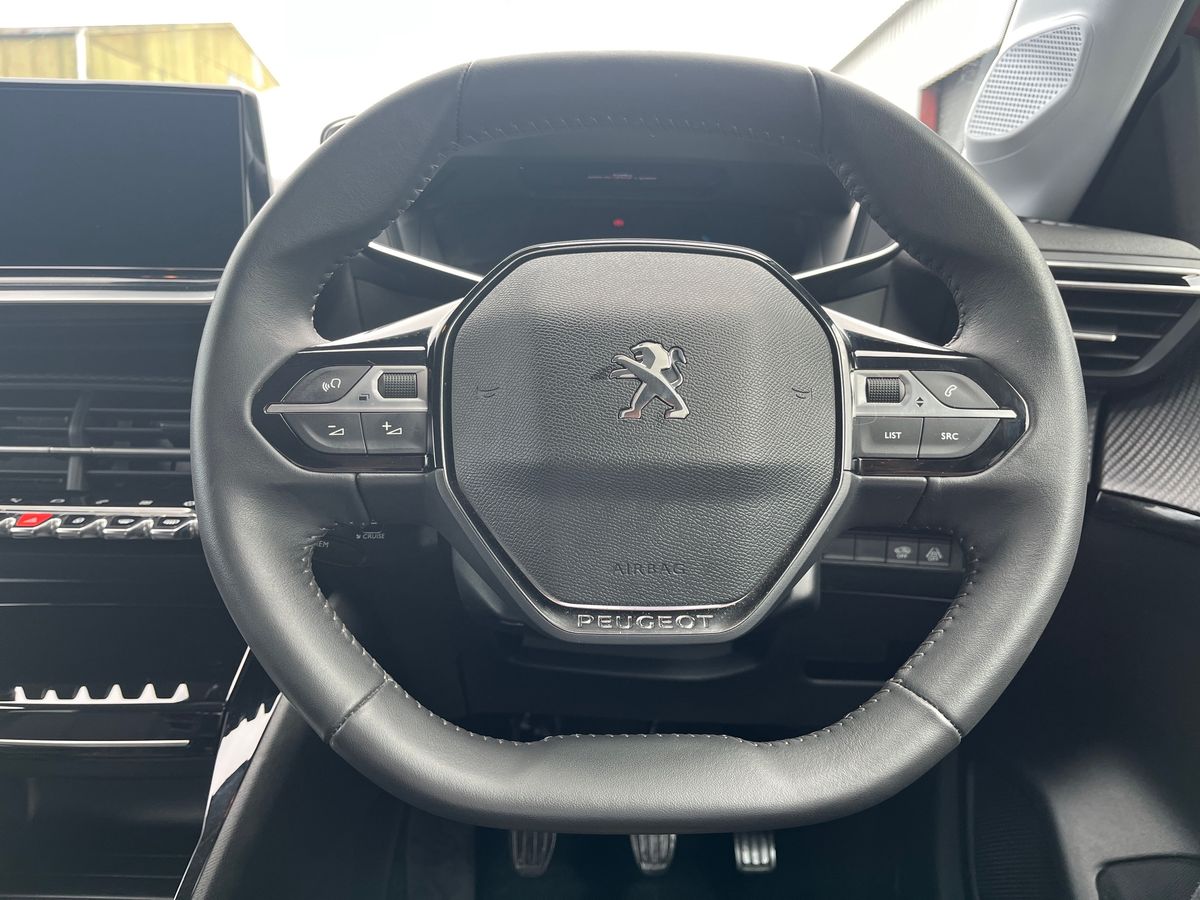 Used Peugeot 208 2022 for sale - 75778637: Photo 21