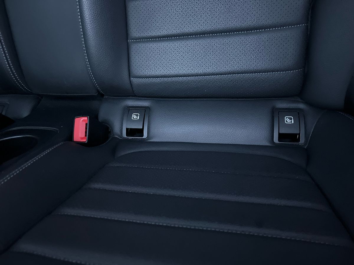 Used Mercedes-Benz C Class 2018 for sale - 77129310: Photo 18