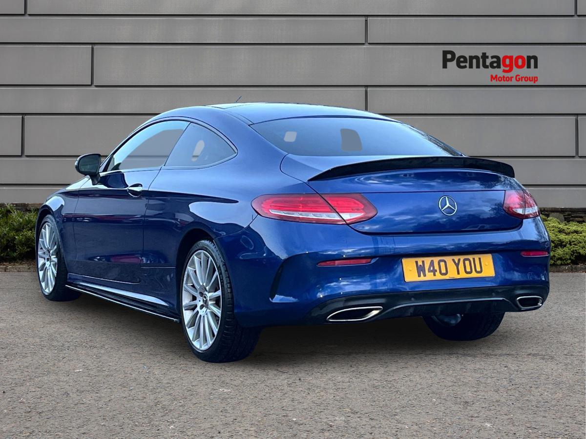 Used Mercedes-Benz C Class 2018 for sale - 77129310: Photo 2