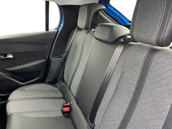 Used Peugeot 208 2023 for sale - 73948861: Photo 10