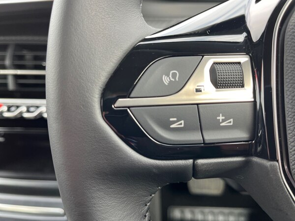 Used Peugeot 208 2023 for sale - 73948861: Photo 23