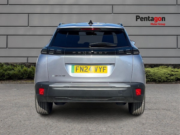 Used Peugeot E-2008 2024 for sale - 73948812: Photo 16