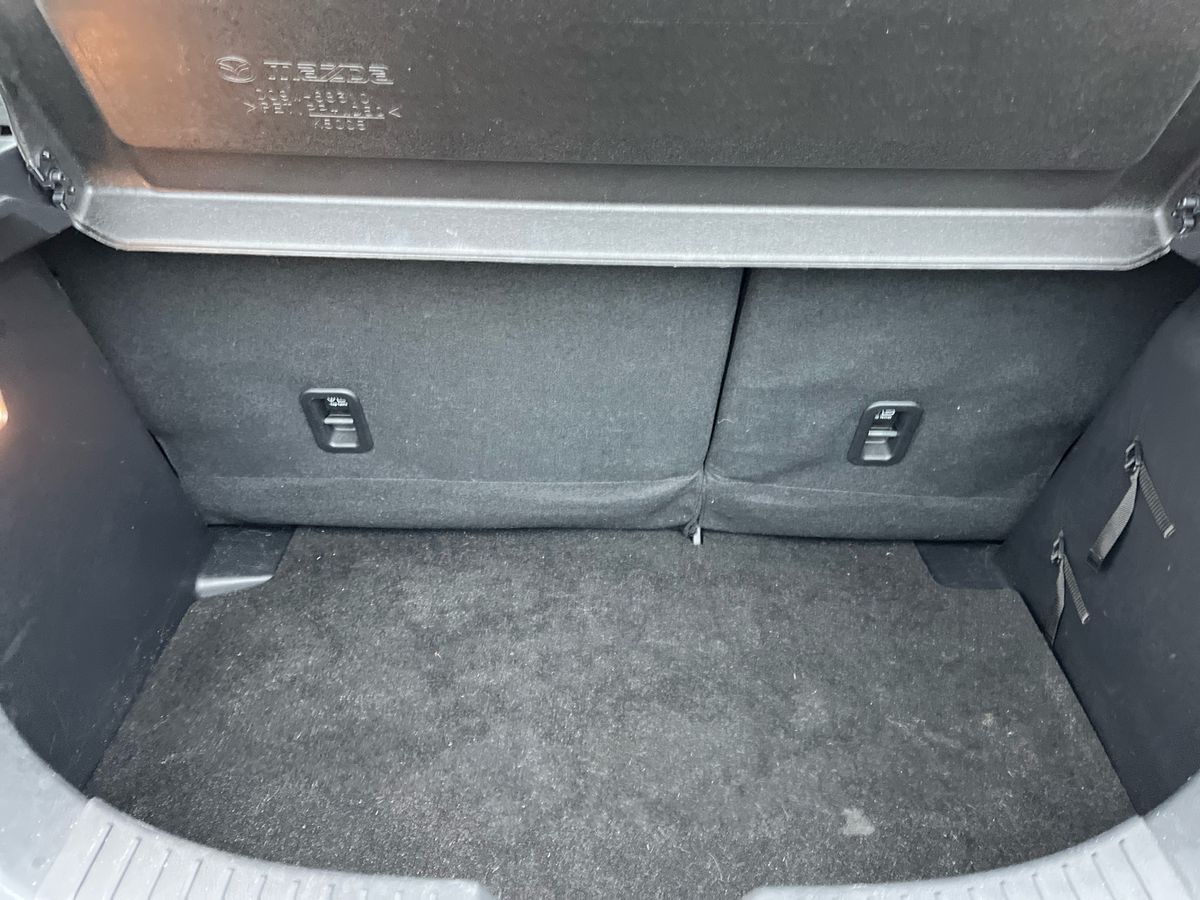 Used Mazda Mazda2 2022 for sale - 77046026: Photo 11